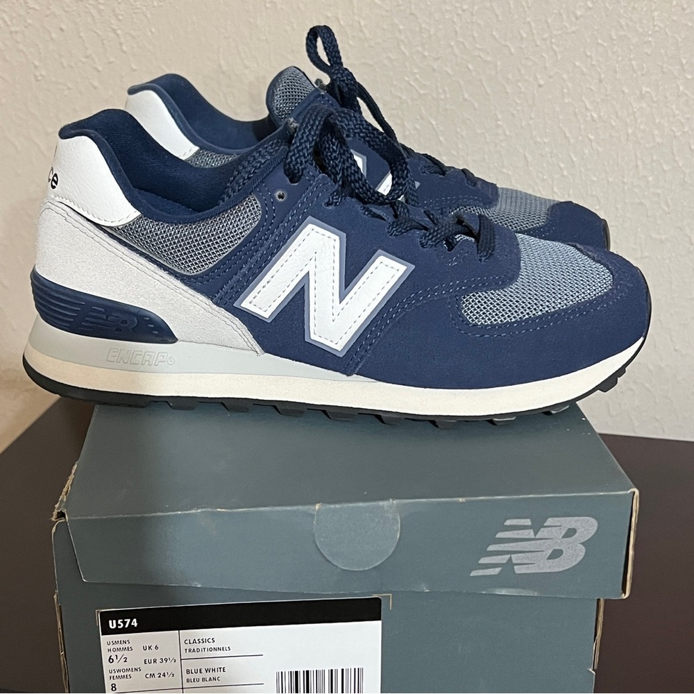 New Balance Classics 574 Shoe Navy Blue Unisex Women’s 8 Like New